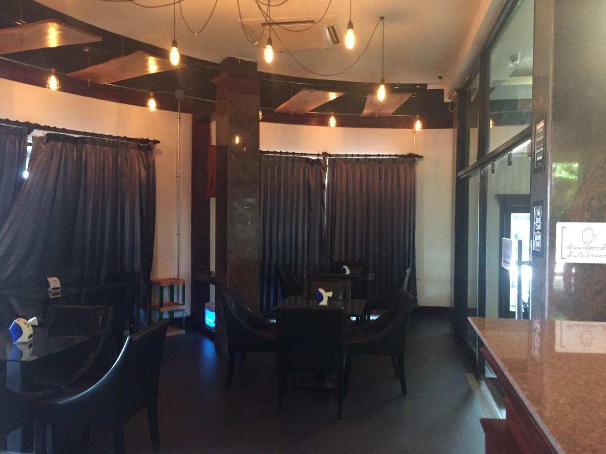 Seasons Riverside Hotel Vientiane Bagian luar foto